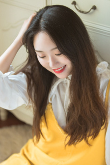 年轻的寡妇在线观看